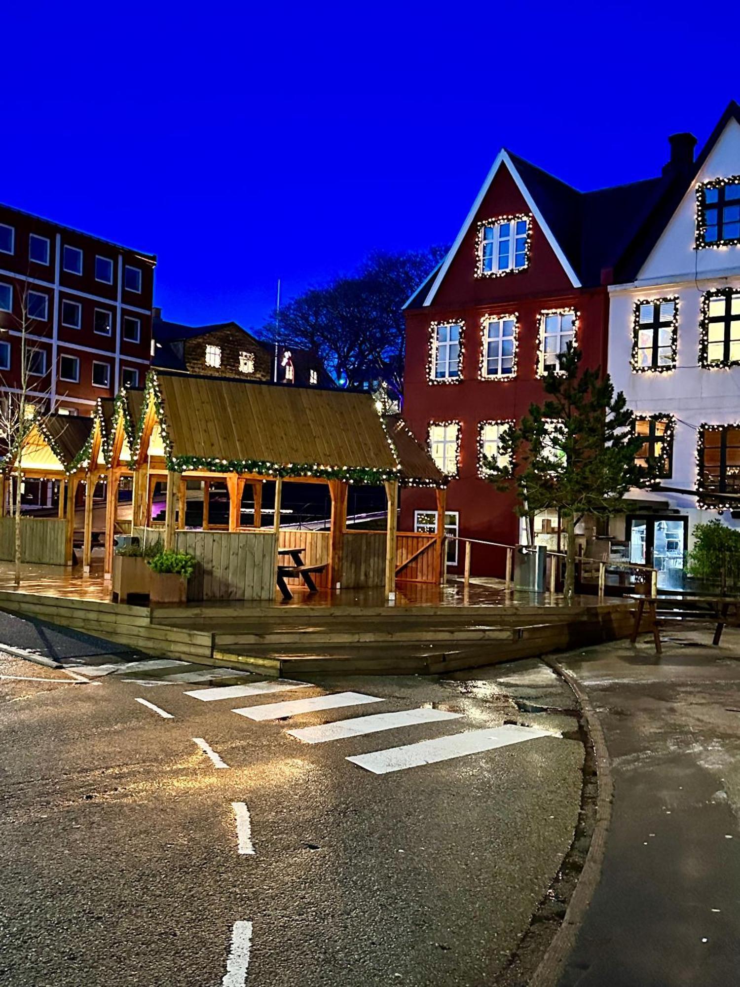 Luxury New Cozy And Quietly 95M2 Apartment Torshavn Bagian luar foto