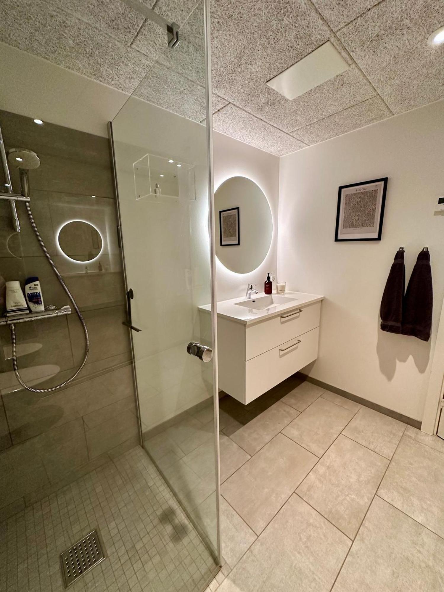 Luxury New Cozy And Quietly 95M2 Apartment Torshavn Bagian luar foto
